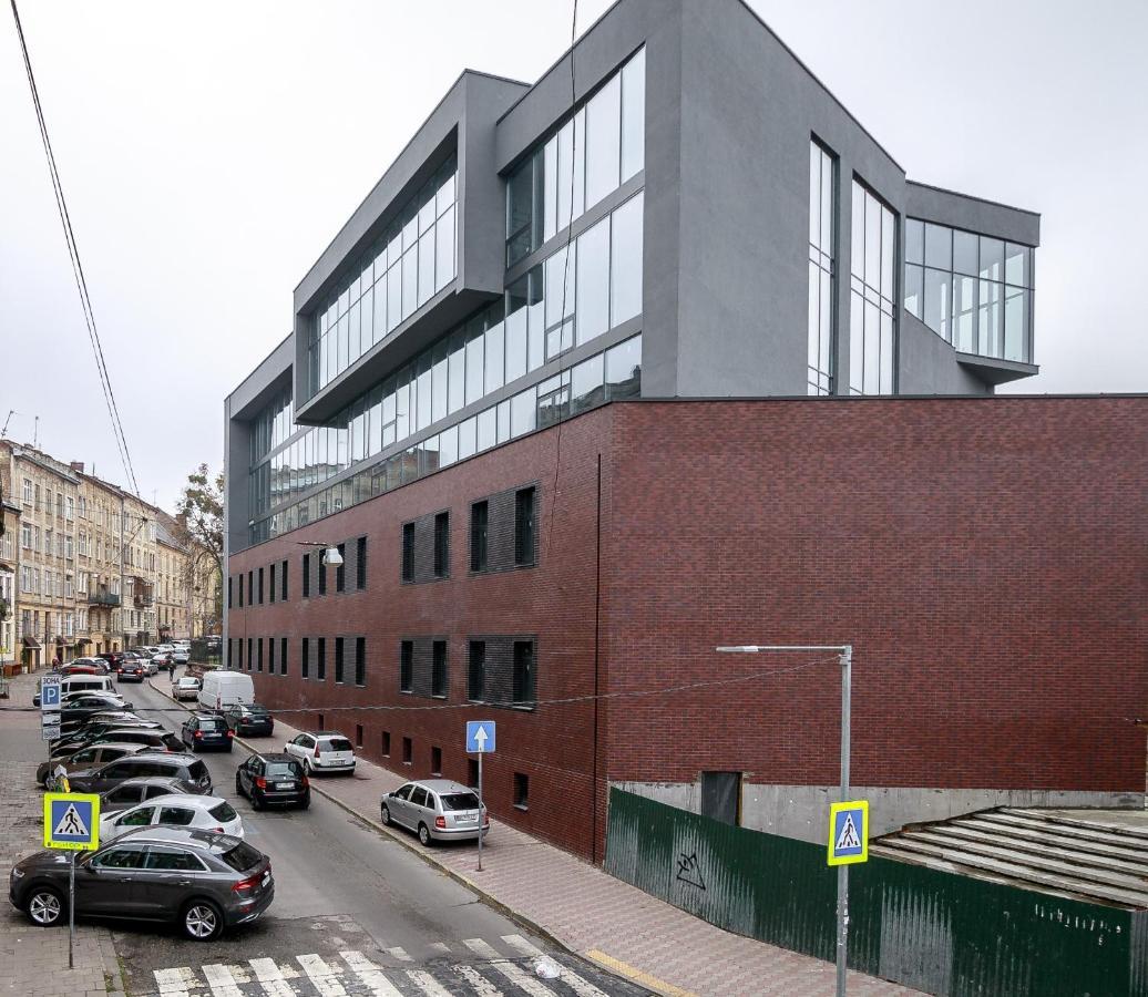 Golden Violin ! Apartments Lviv S Экстерьер фото